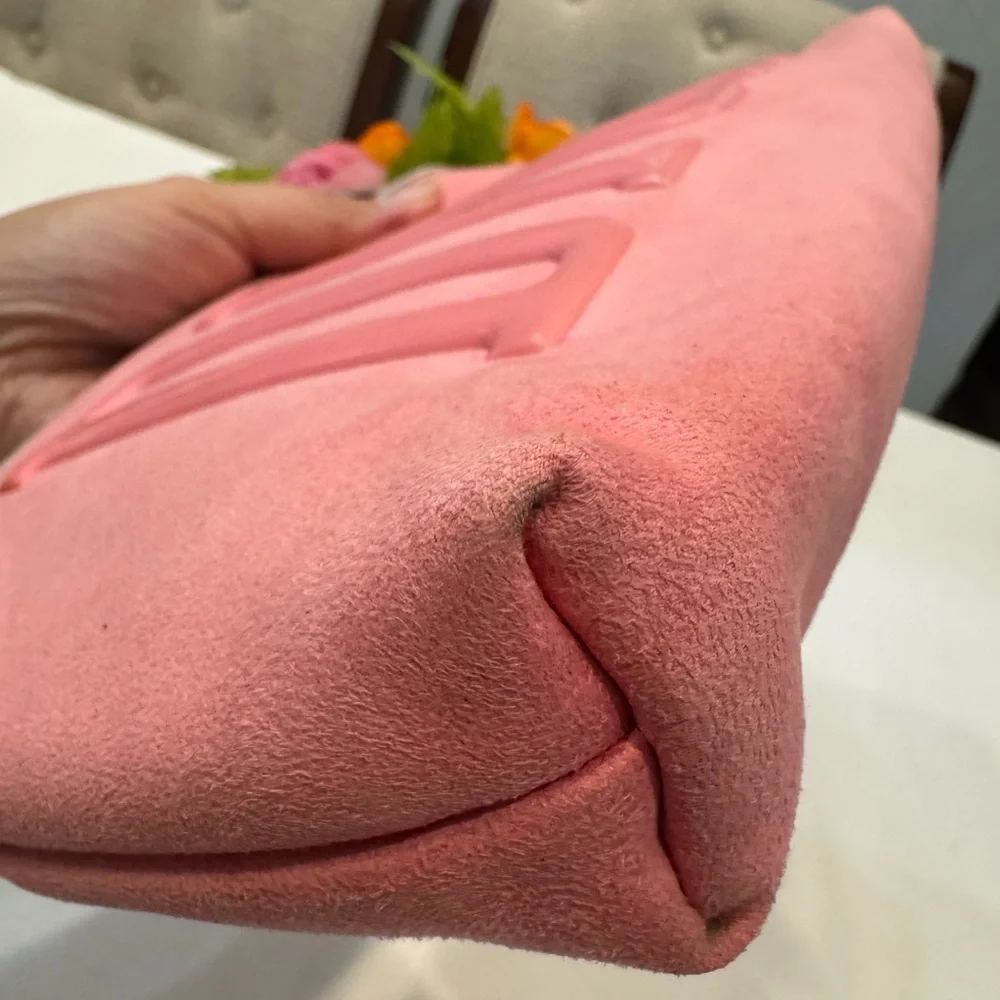 New Dior makeup bag - Picture 11 of 11